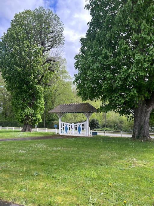 Studio Aux Abords Des Etangs Milly-sur-Therain Exterior photo